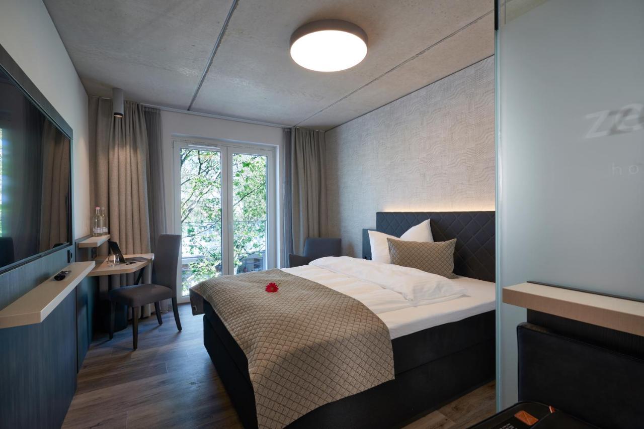 Hotel Zeitgeist Warburg Zimmer foto